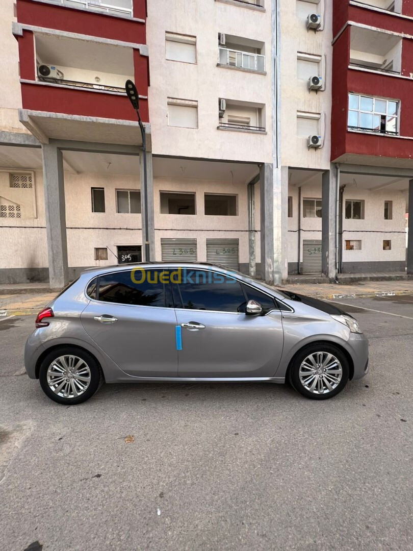 Peugeot 208 2019 Allure Facelift