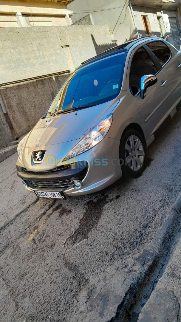 Peugeot 207 2008 Sportium