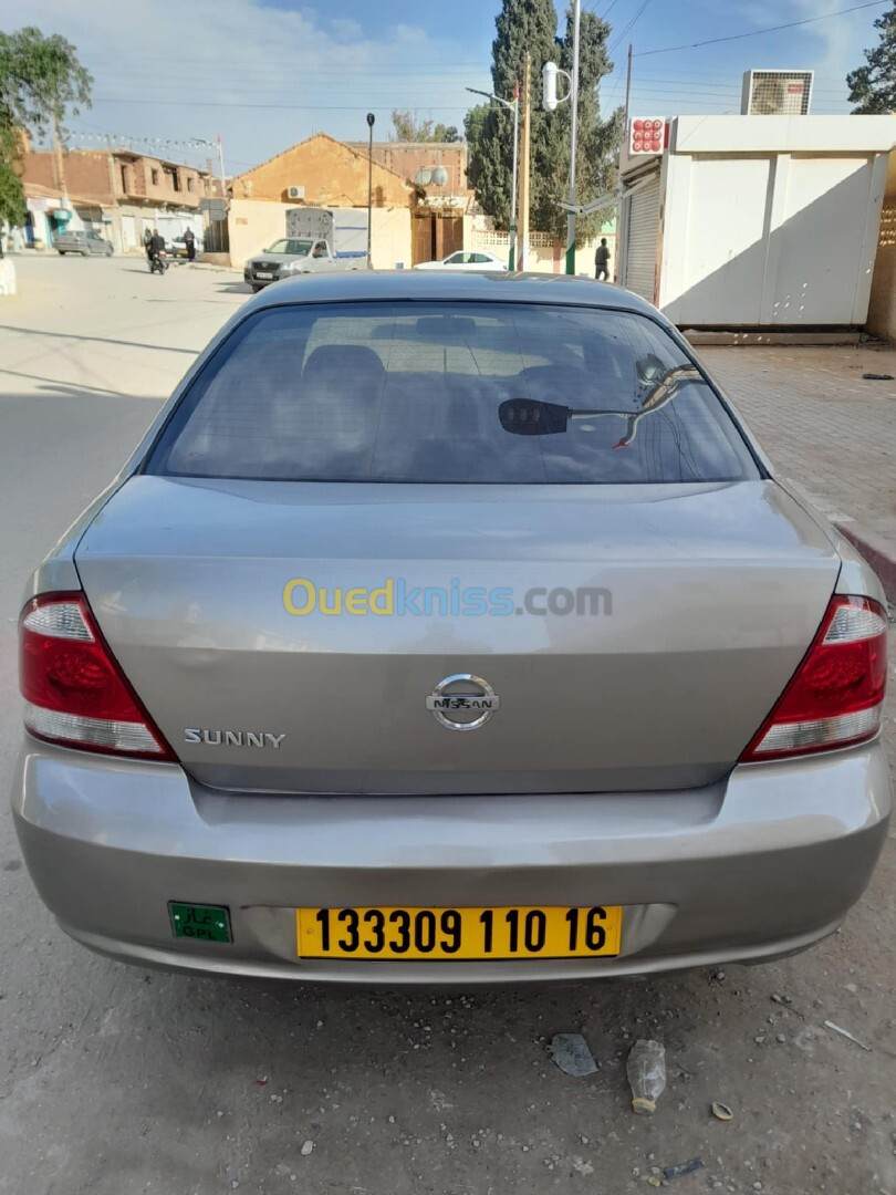 Nissan Sunny 2010 