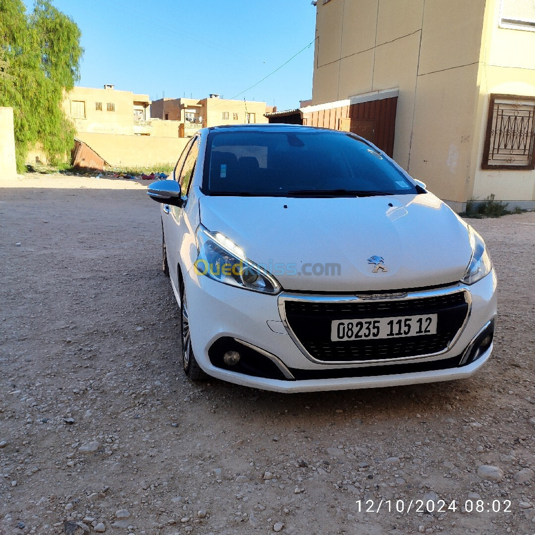 Peugeot 208 2015 Active Facelift