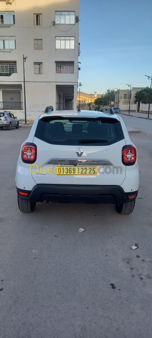 Dacia Duster 2022 Laureate