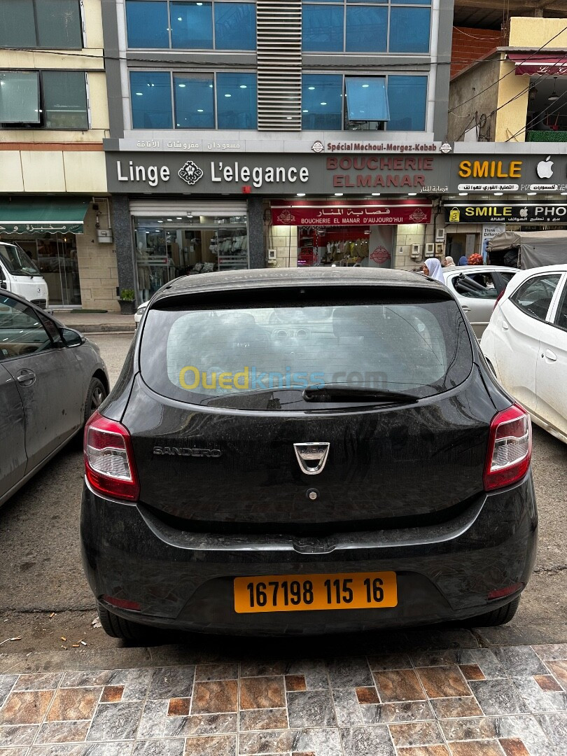 Dacia Sandero 2015 