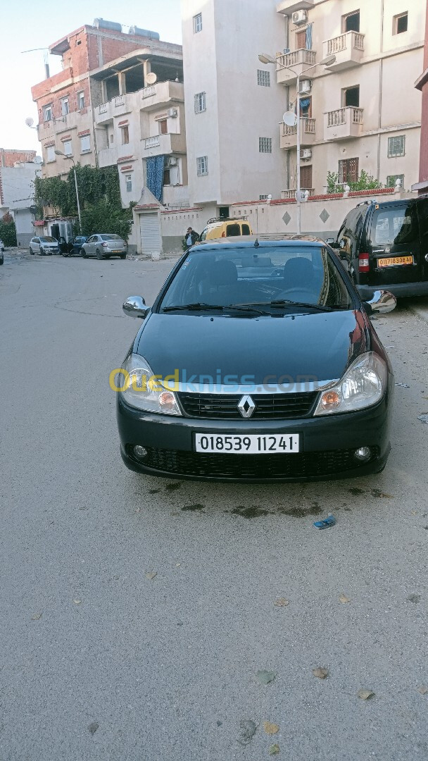 Renault Symbol 2012 