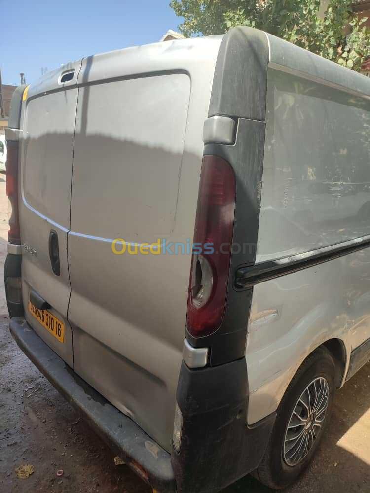 Renault trafic 2010 