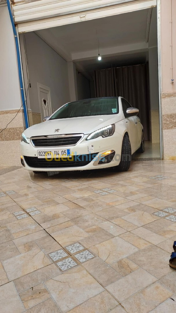 Peugeot 308 2014 T,9