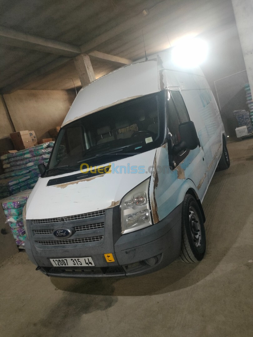 Ford transit 2.2 hdi 130 2015