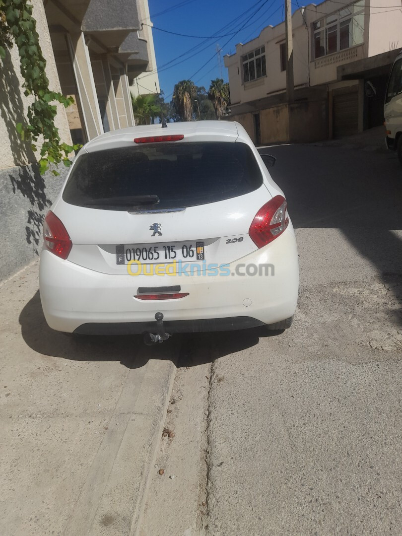 Peugeot 208 2015 Active