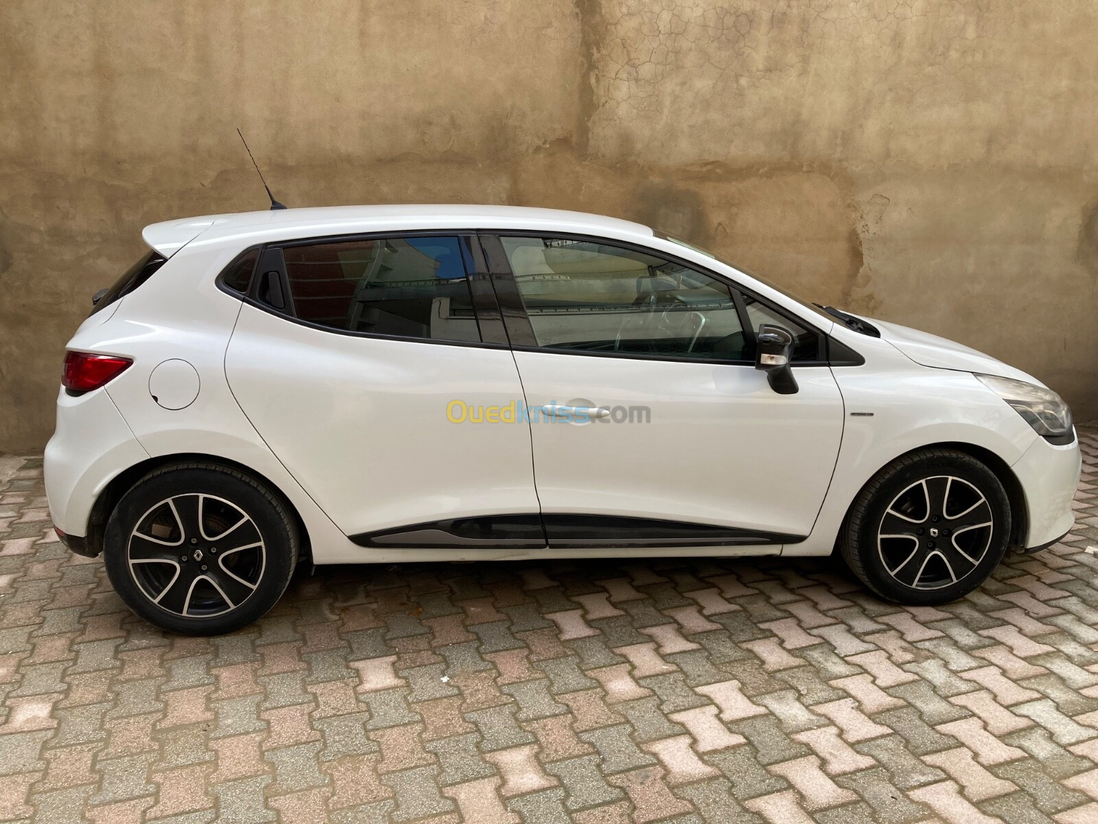 Renault Clio 4 2015 Limited