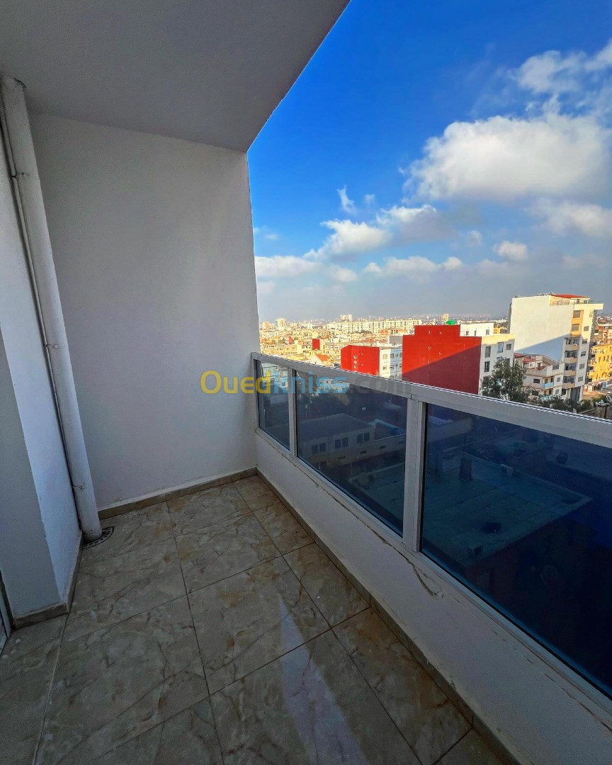 Sell Apartment F4 Oran Oran