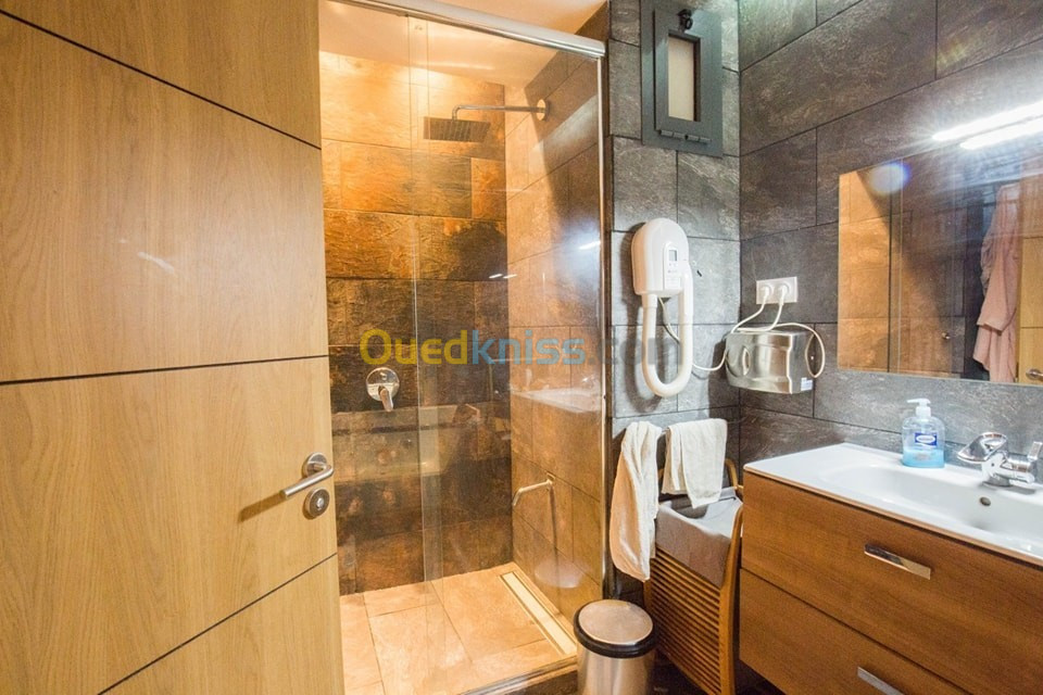 Sell Apartment F5 Oran Bir el djir