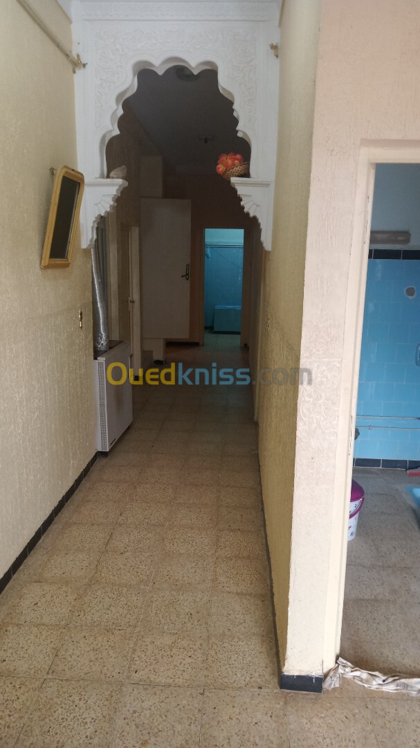 Vente Villa Tiaret Mahdia