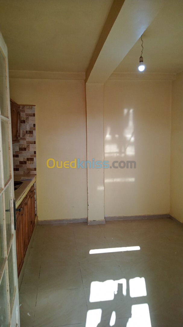 Vente Appartement F3 Tiaret Tiaret