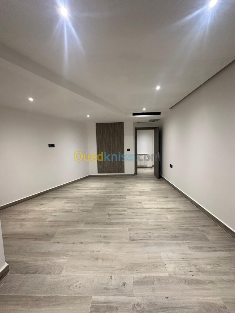 Vente Appartement F3 Alger Hydra