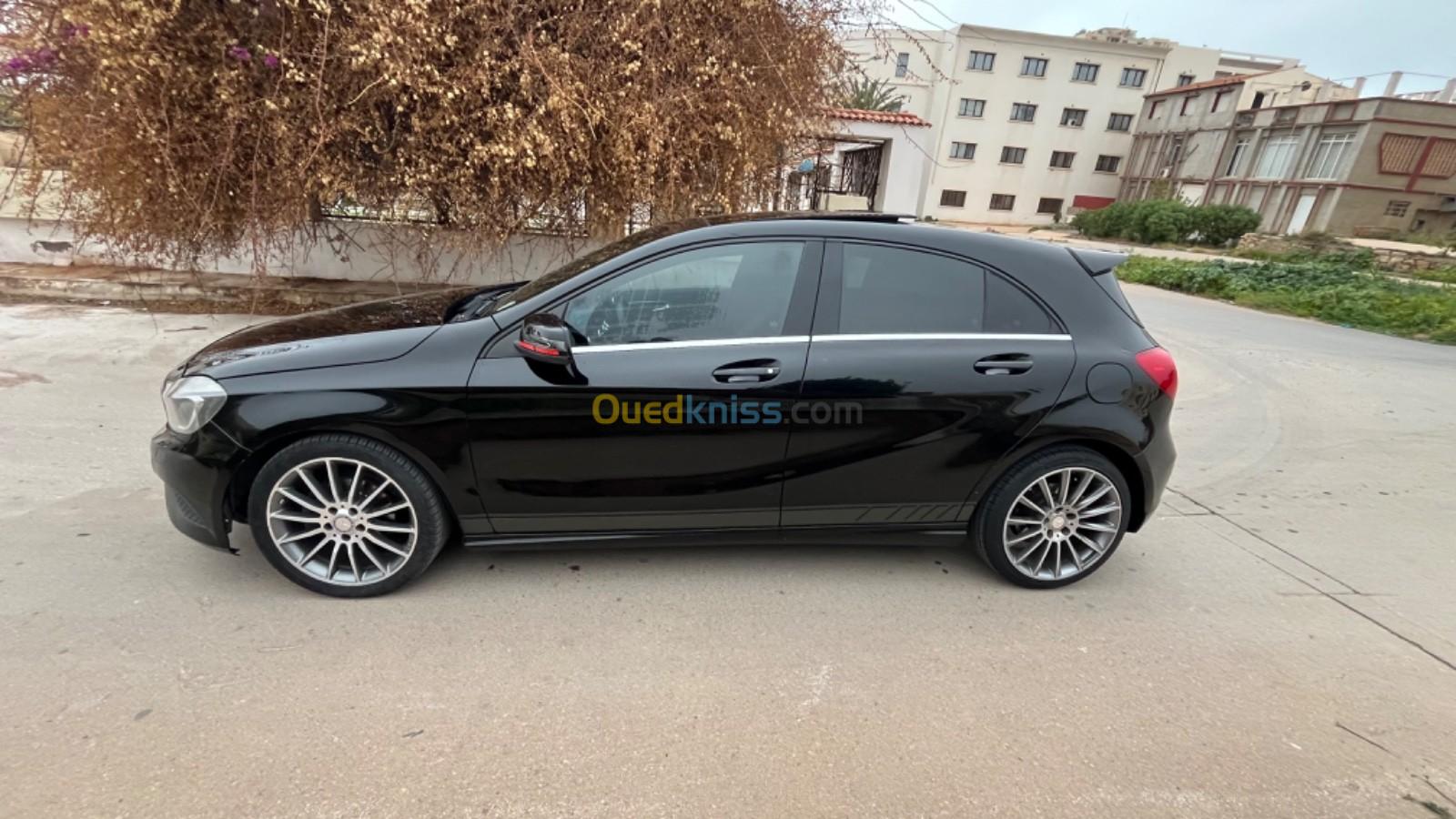 Mercedes Classe A 2015 180  Sport +