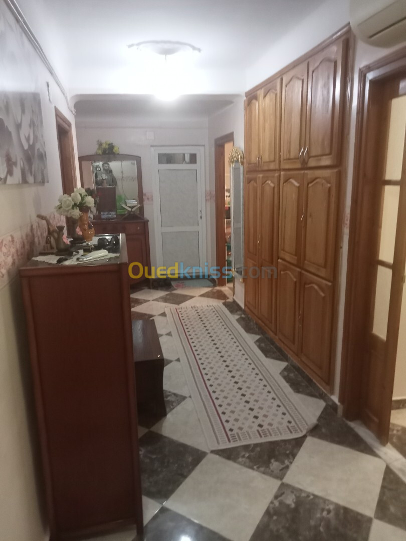 Vente Appartement F3 Tiaret Tiaret