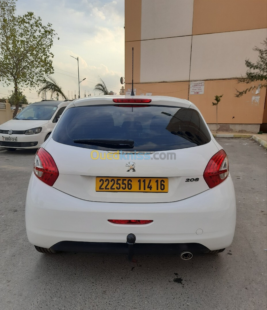 Peugeot 208 2014 Allure