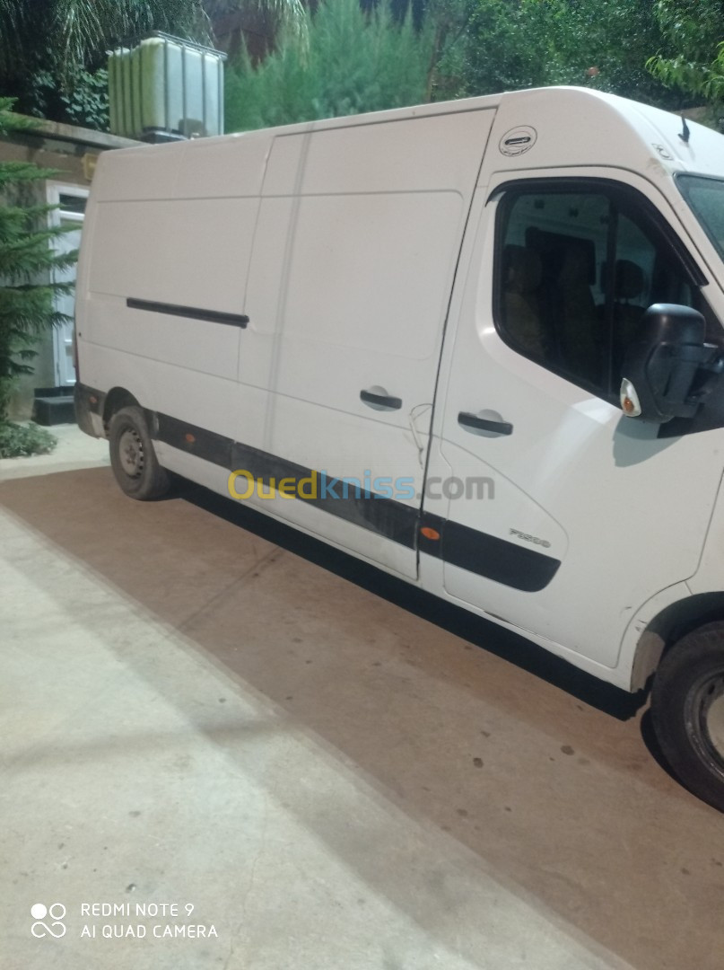 Renault Master 2012