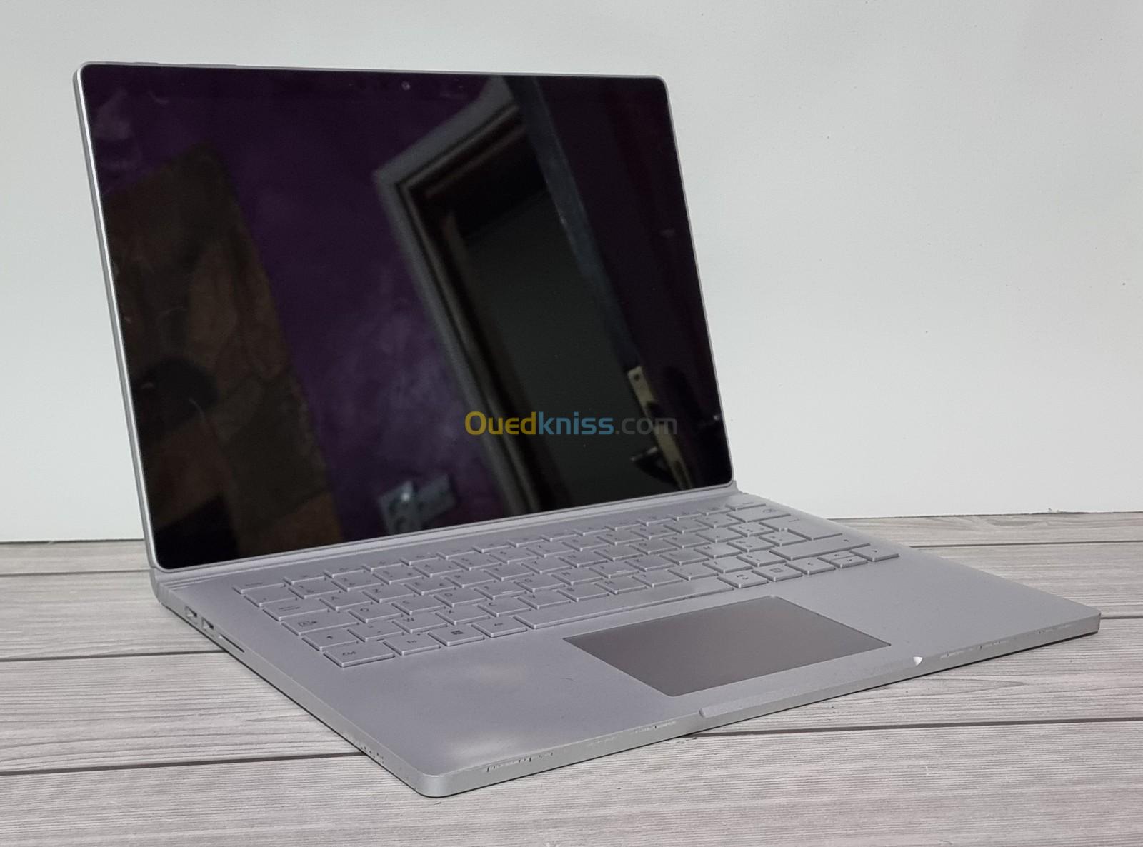 Microsoft surface book3 