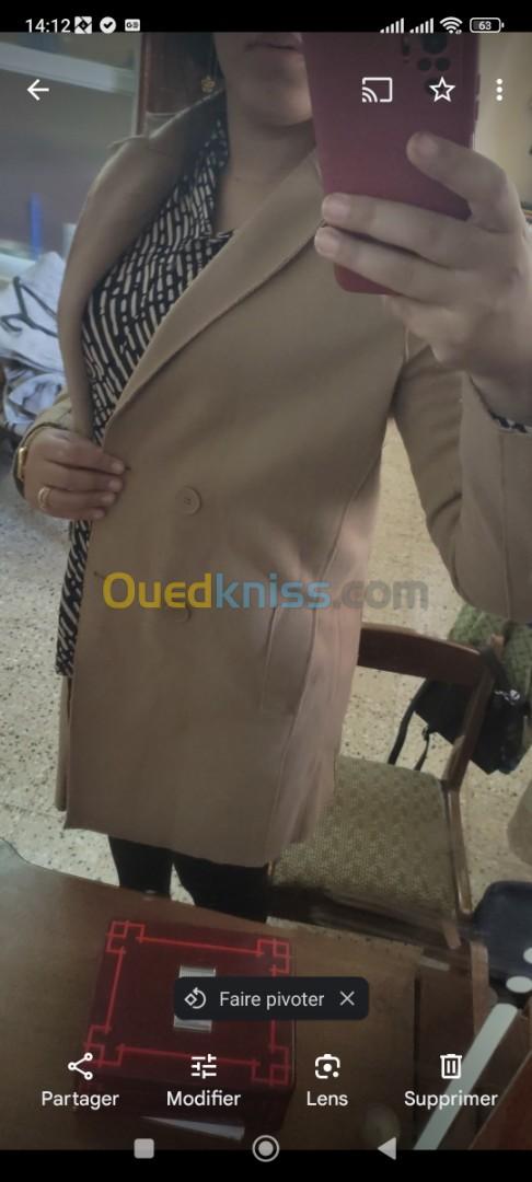 Manteau femme tres bon etat 