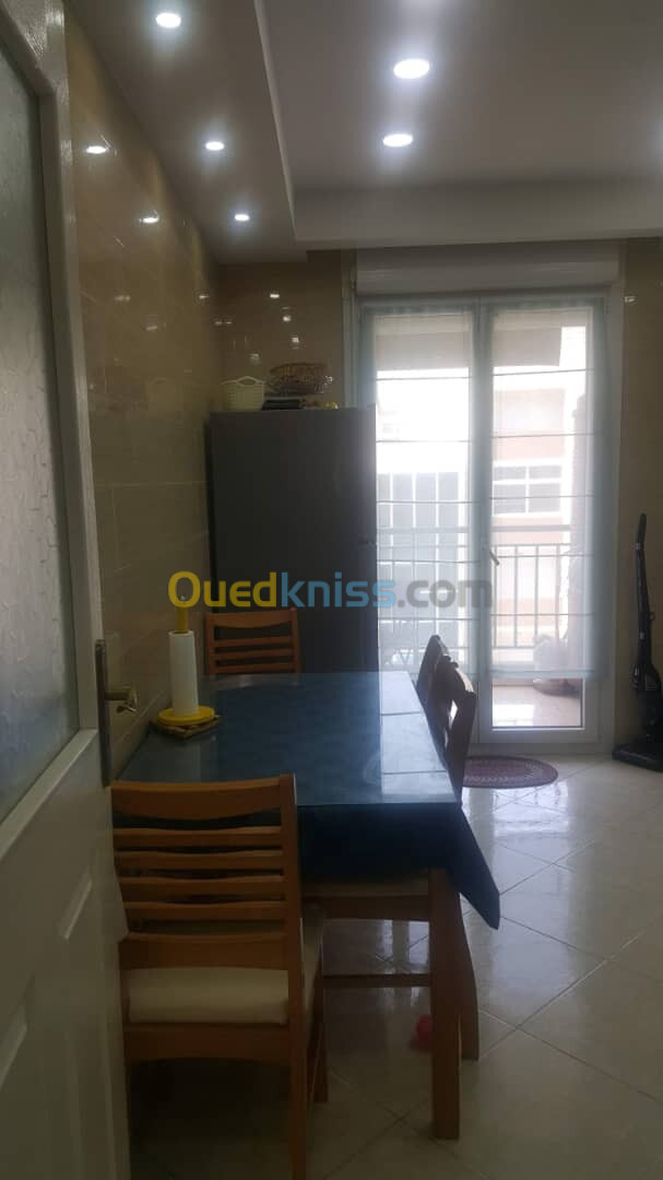 Location Appartement F3 Béjaïa Bejaia