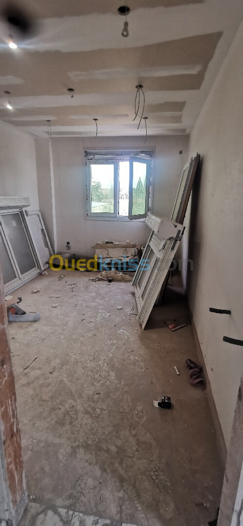 Location Appartement F4 Alger Khraissia