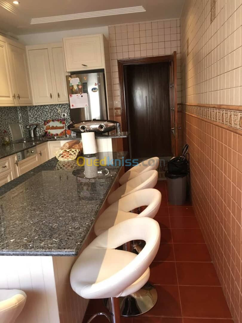 Location Appartement F4 Alger El achour