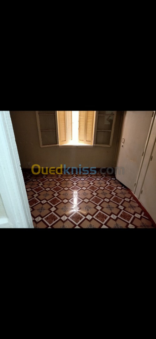 Location Appartement F4 Oran Oran