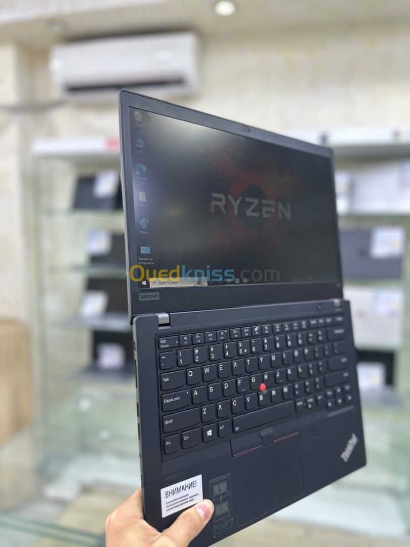 THINKPAD T14   RYZEN 7 PRO 4750U / DISC : 256 GB  (SSD) RAM : 16 