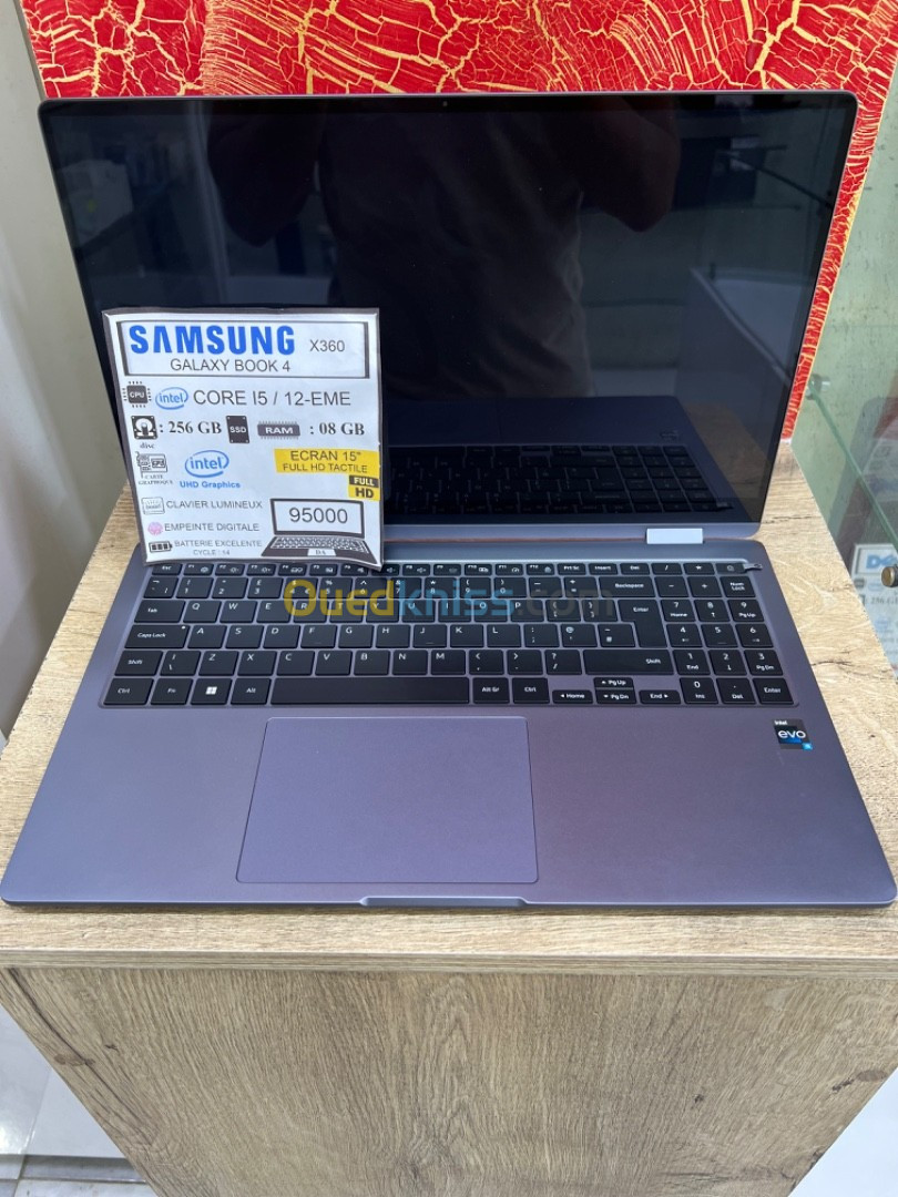 SAMSUNG GALAXIE BOOK 4 X360