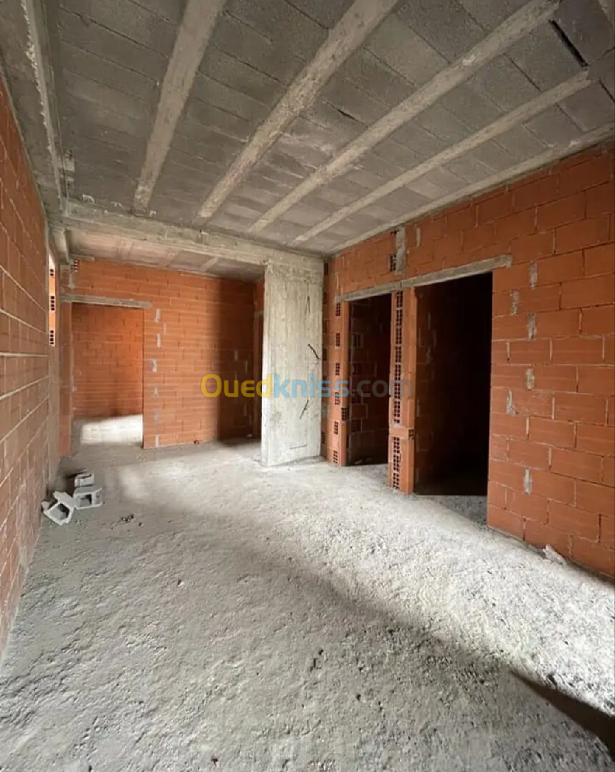 Vente Appartement F03 Alger Bordj el bahri