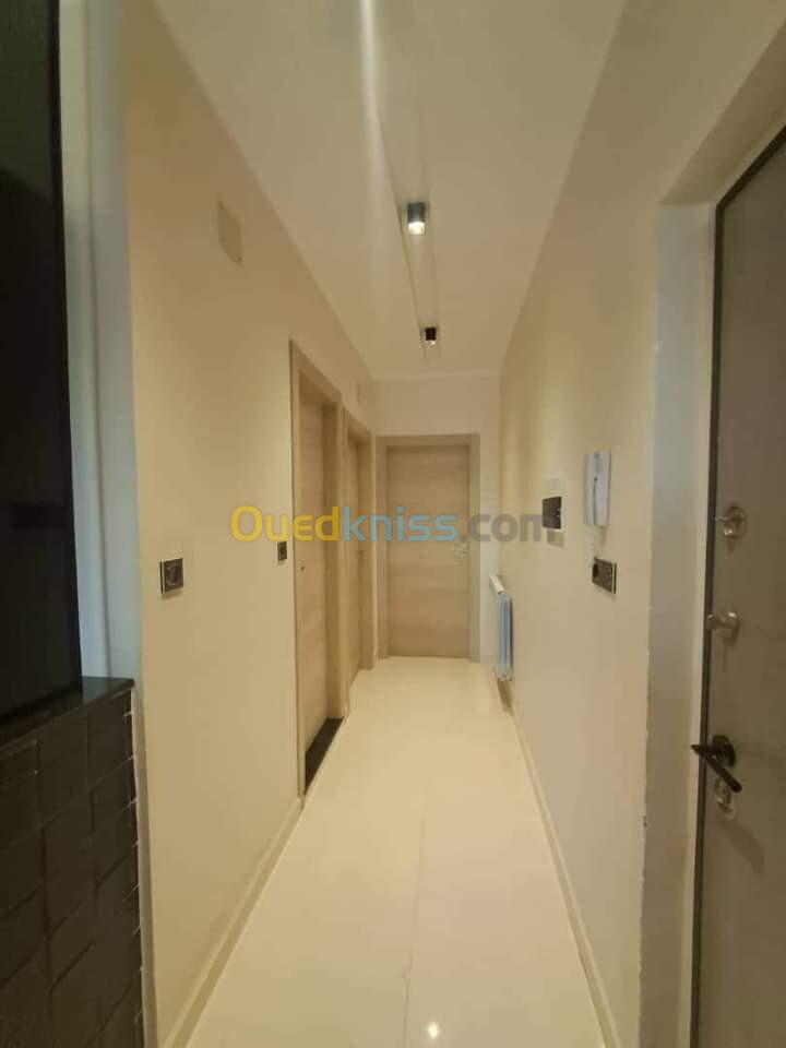 Vente Appartement F4 Alger Bordj el bahri