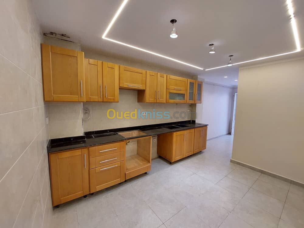 Vente Appartement F4 Alger Bordj el bahri