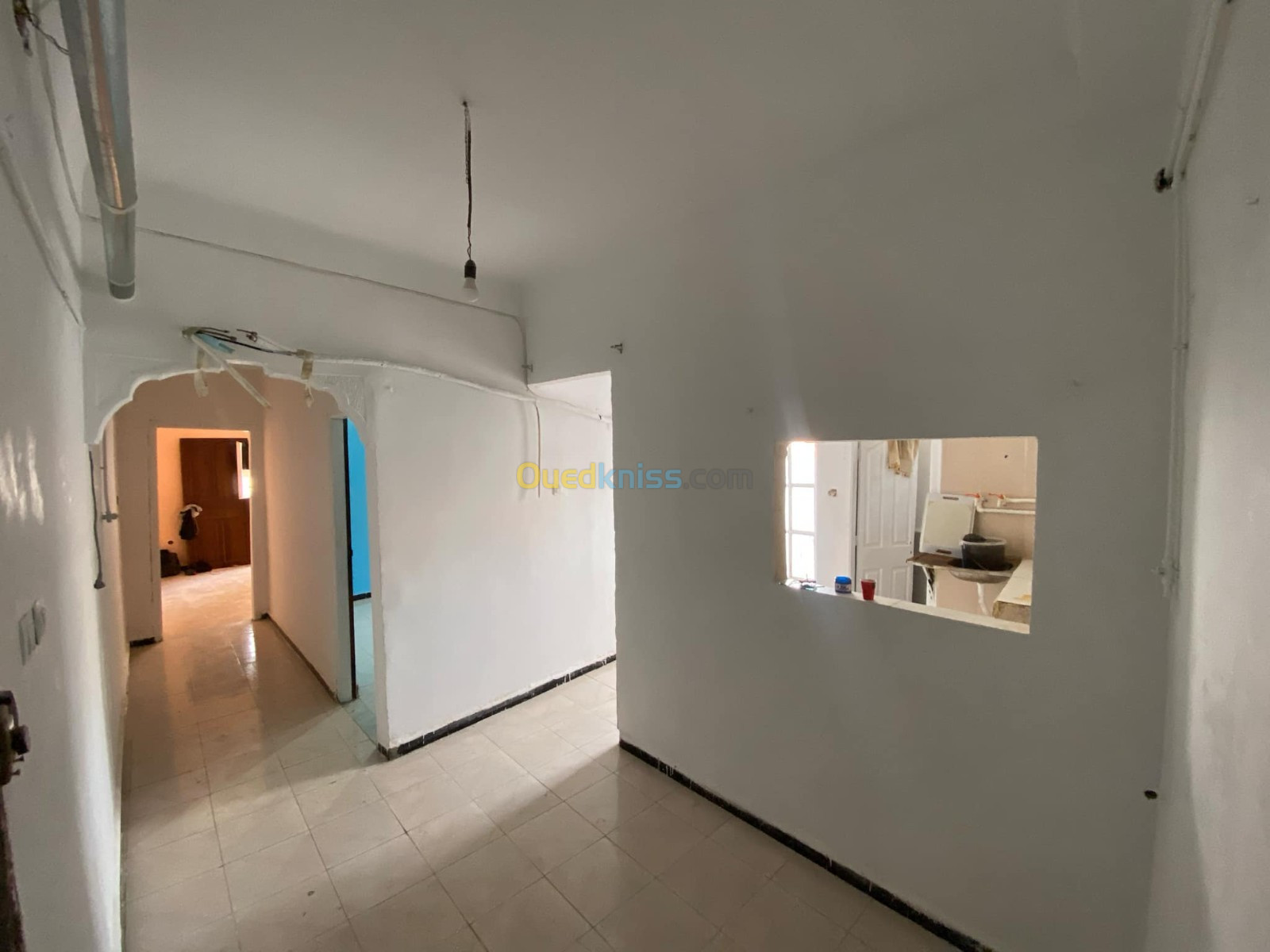 Cherche location Appartement F2 Blida Blida