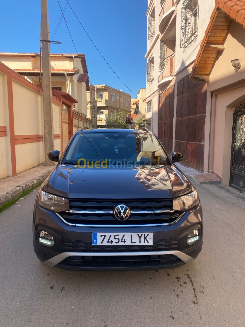 Volkswagen Tcross 2022 Life