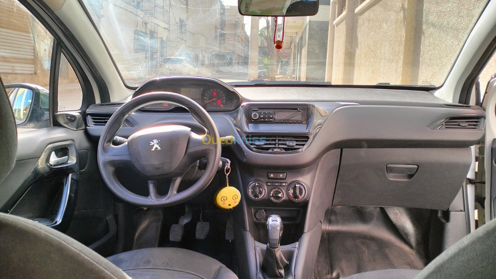 Peugeot 208 2015 Access