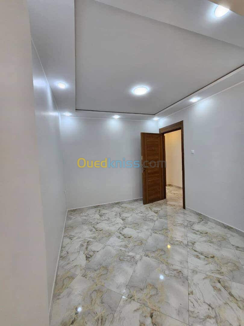 Vente Appartement F2 Alger Bordj el kiffan