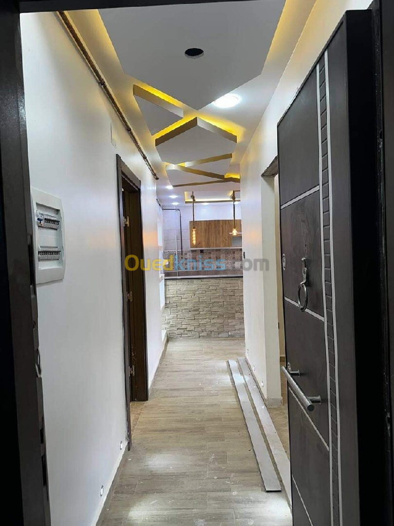 Vente Appartement F3 Alger Bordj el kiffan