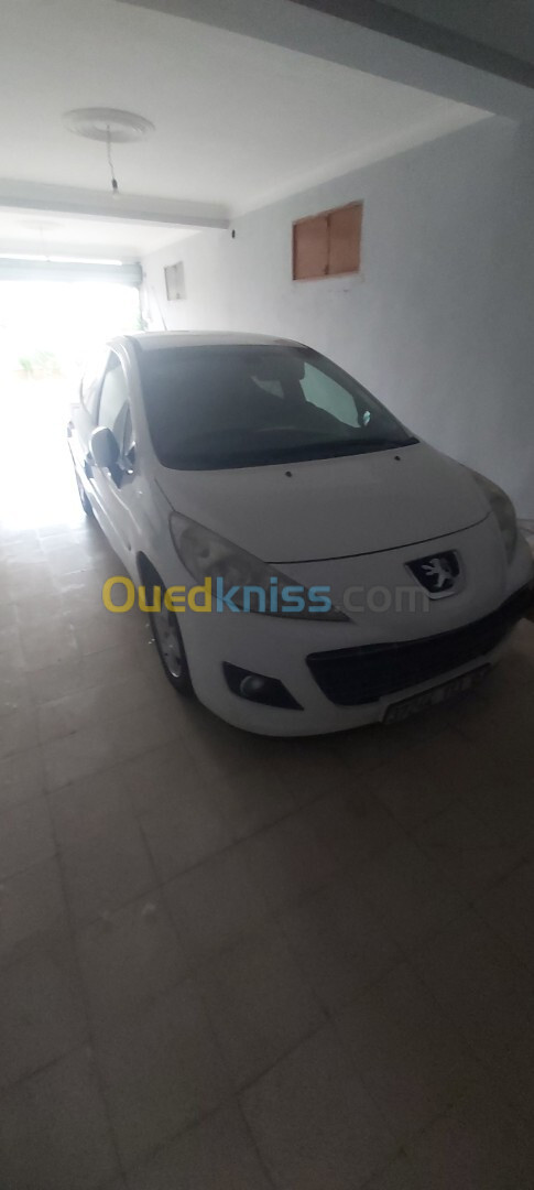 Peugeot 207 2013 