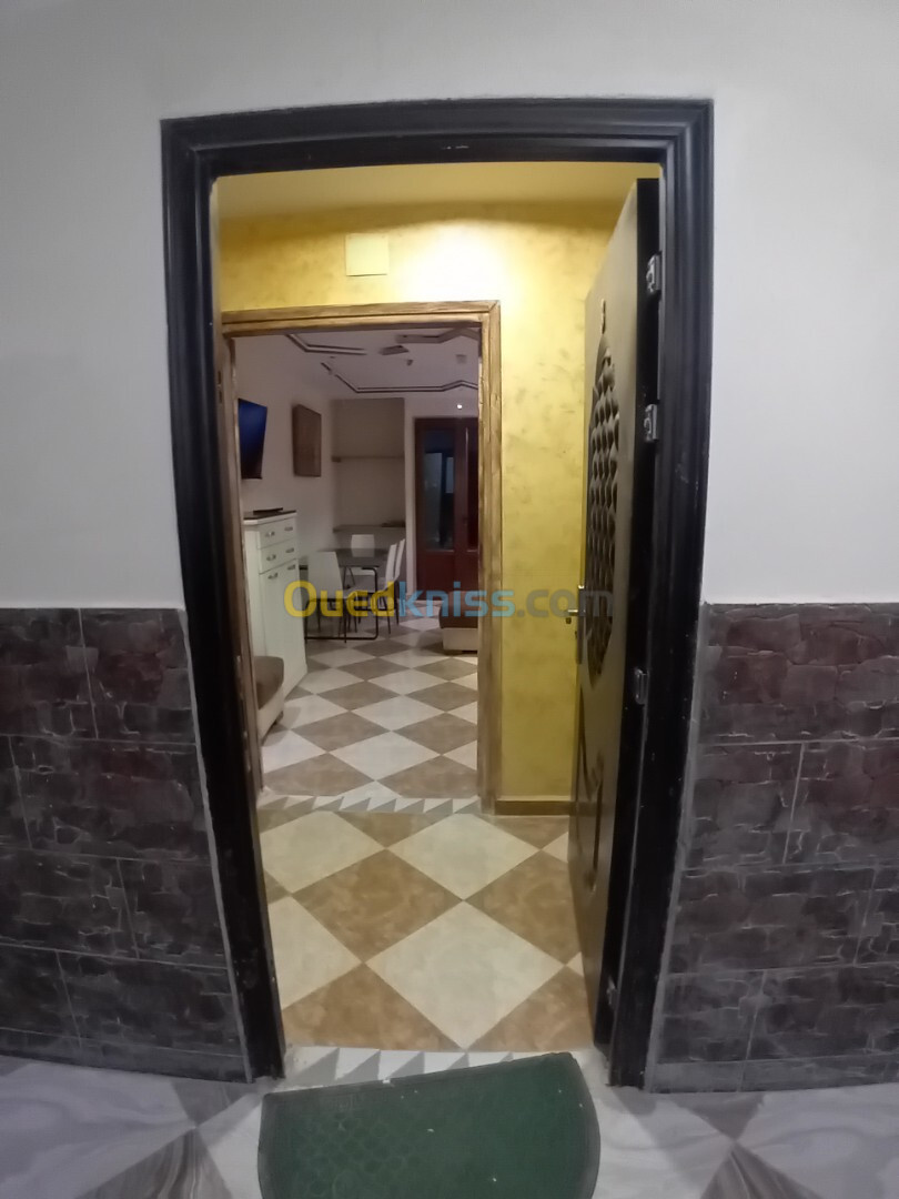 Location Appartement F2 Alger Draria