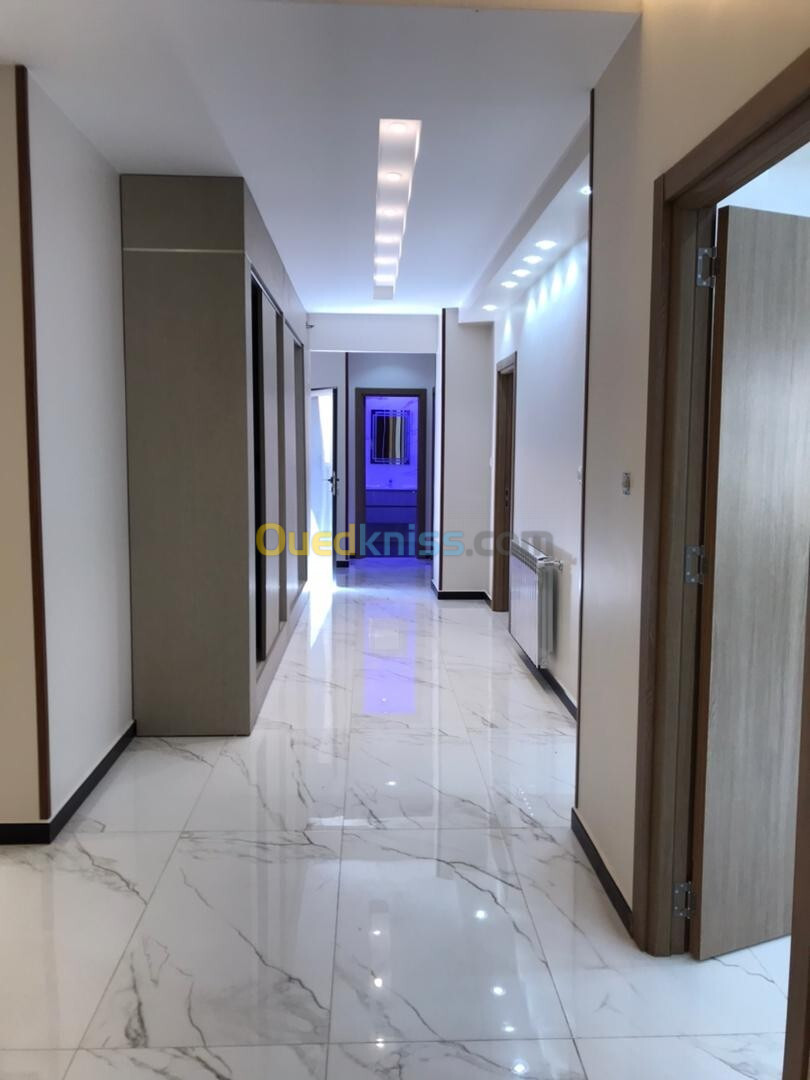 Vente Appartement F2 Alger Bordj el bahri