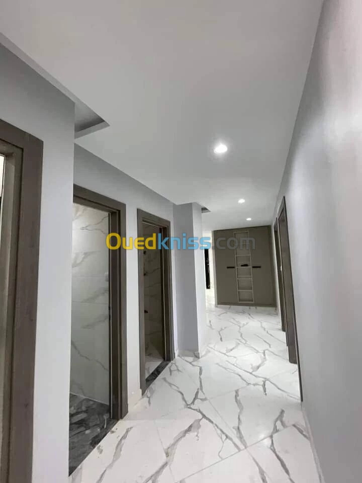 Vente Appartement F4 Alger Bordj el bahri