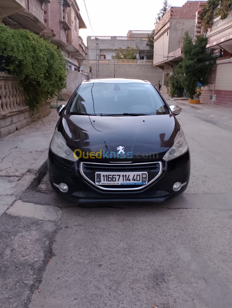 Peugeot 208 2014 Allure