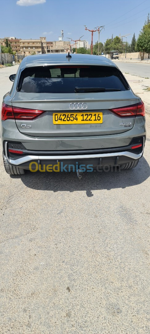 Audi Q3 2022 Q3