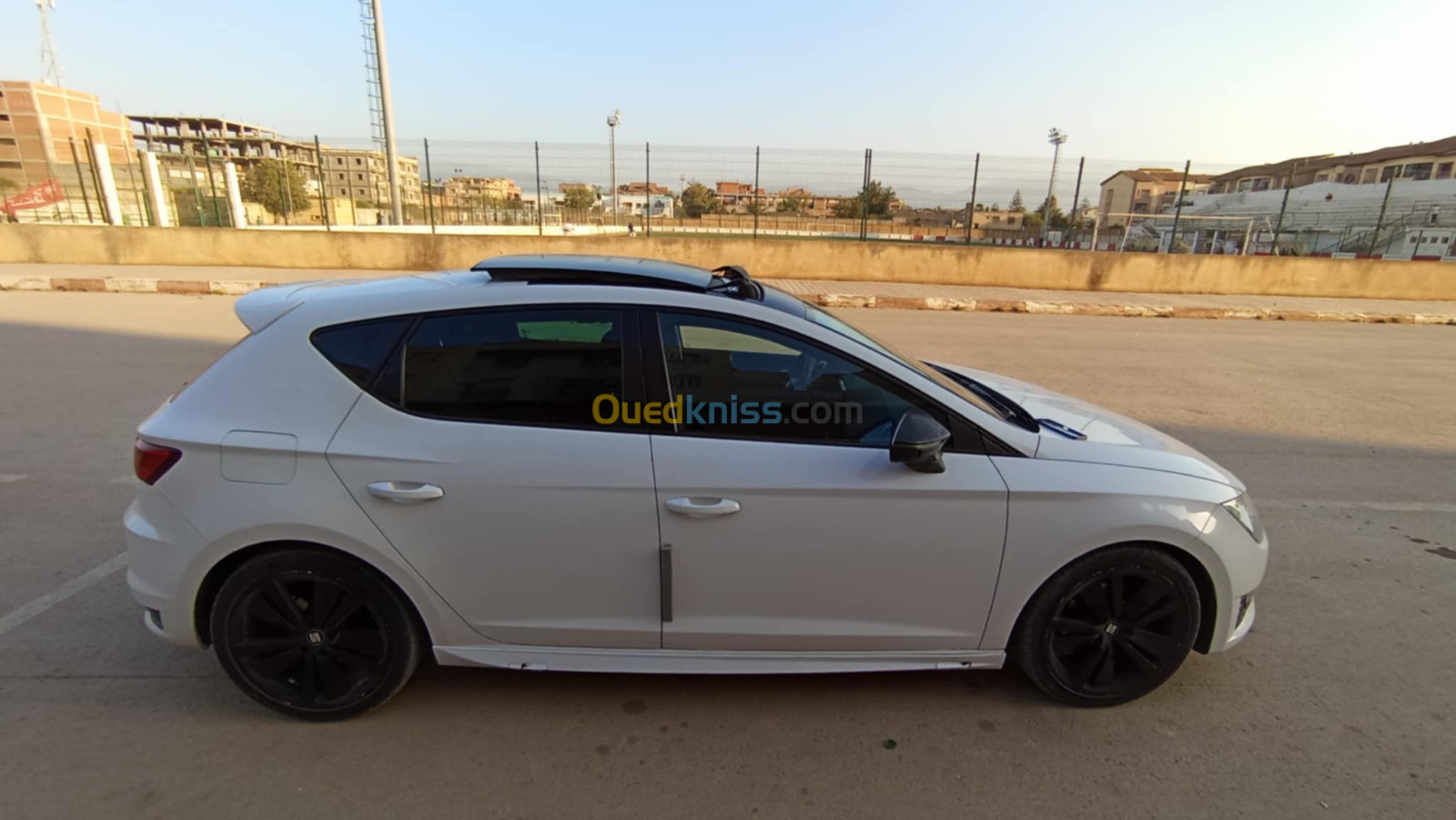 Seat Leon 2015 LINEA R+