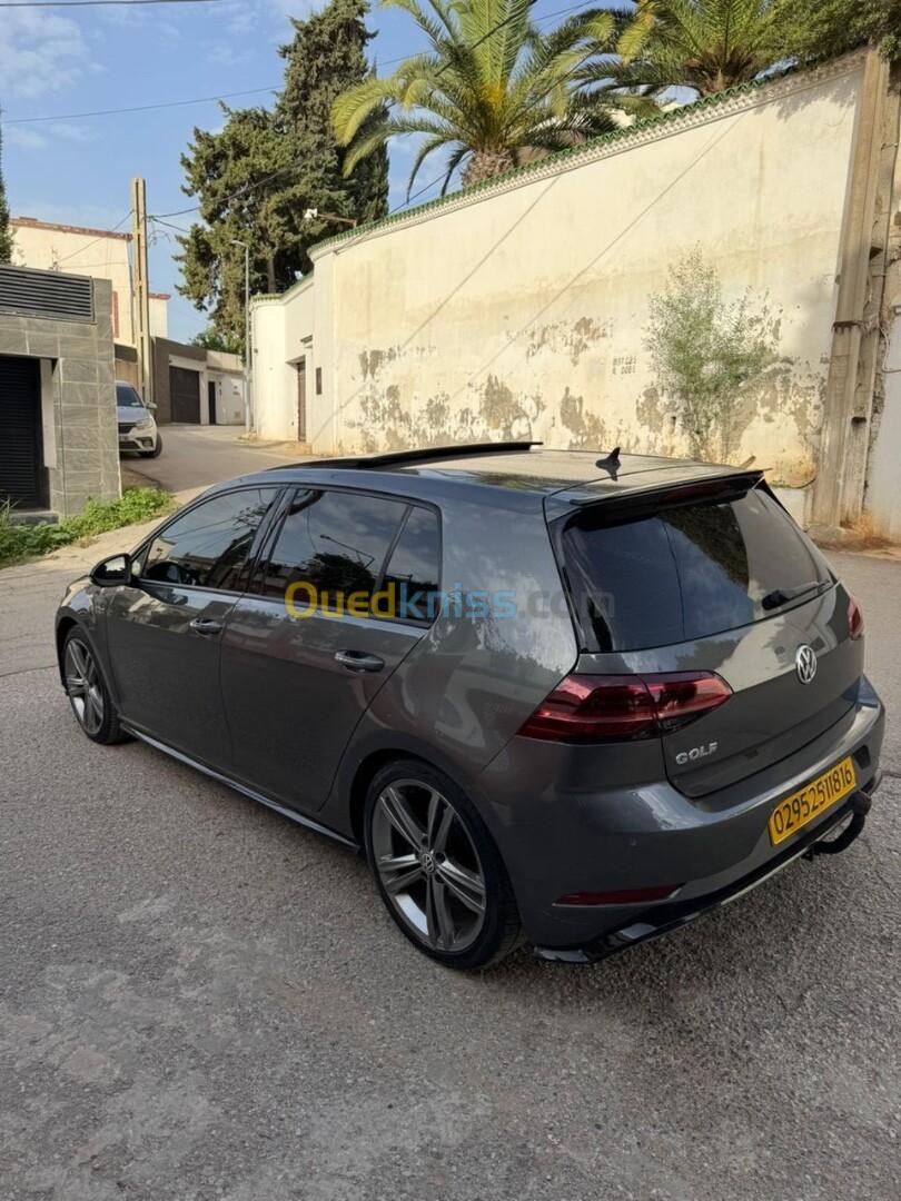 Volkswagen Golf 7 2018 Carat + kit R line