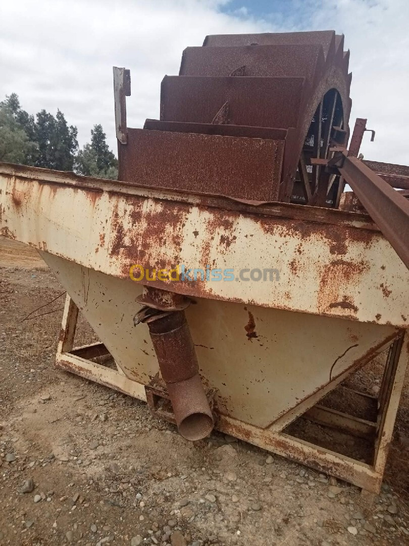 À vendre roue de lavage sable Avec moteur réducteur très bonne occasion