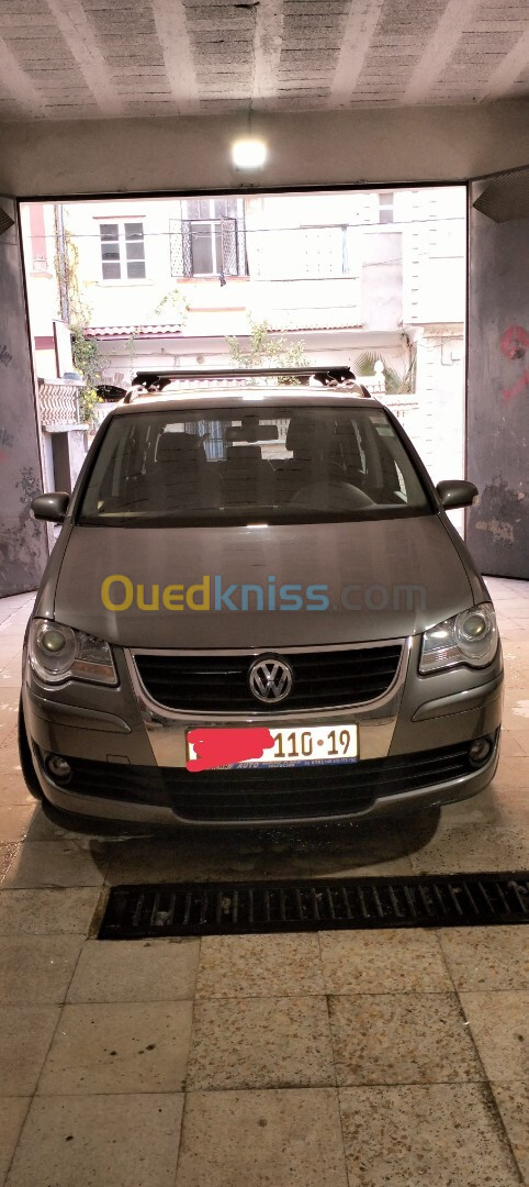 Volkswagen Touran 2010 