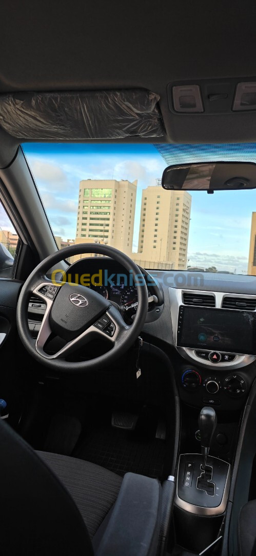 Hyundai Accent RB  5 portes 2018 GL DZ