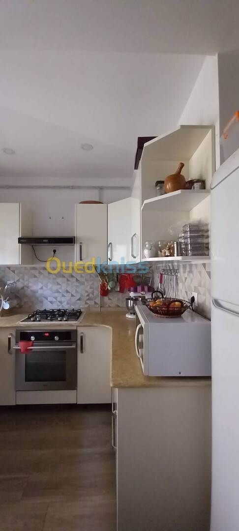 Vente Appartement F3 Alger Bordj el bahri