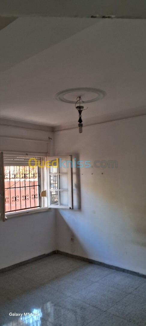 Vente Appartement F3 Alger Bouzareah